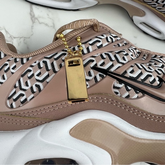 Nike Air Max Plus ✨ - Picture 14 of 15